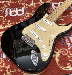 FENDER 60TH ANNIVERSARY AMERICAN ULTRA STRATOCASTER ,  , TEXAS TEA