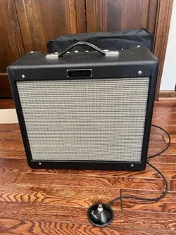 FENDER  BLUES JUNIOR IV GUITAR AMPLIFIER