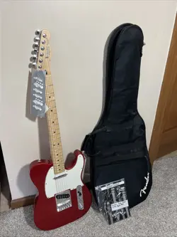 2005 FENDER TELECASTER CANDY APPLE RED W/ FENDER CASE MEXICO MADE