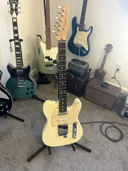 TELECASTER GUITAR WITH