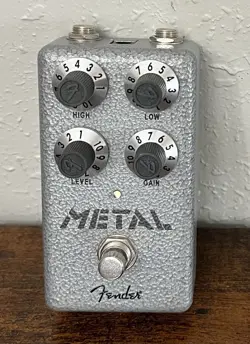 METAL EFFECTS PEDAL
