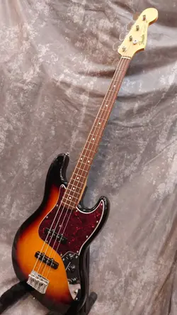 FENDER MIJ TRADITIONAL 60S JAZZ BASS ELECTRIC BASS GUITAR USED F/S FROM JAPAN