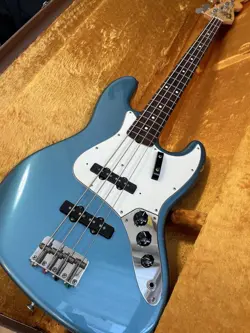 FENDER AMERICAN VINTAGE '62 JAZZ BASS SAFE PACKING!