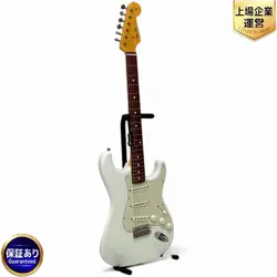 STRATOCASTER WHITE 2013