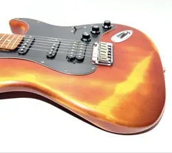 FENDER SQUIRRECASTER