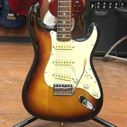 FENDER JAPAN ST62-TX USED 2007-2010 ALDER BODY ROSEWOOD FINGERBOARD W/GIG CASE