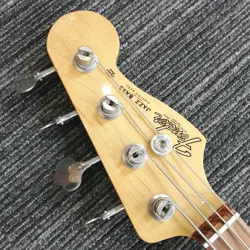 ELECTRIC BASS VINTERA