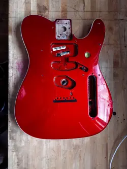 DELUXE GUITAR BODY