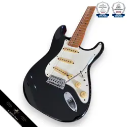 1996 STRATOCASTER MAPLE