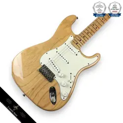 FENDER AMERICAN VINTAGE '70S STRATOCASTER ELECTRIC GUITAR WITH HARD CASE