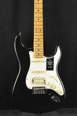 FENDER PLAYER II STRATOCASTER HSS BLACK MAPLE FINGERBOARD