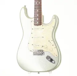 USED FENDER CUSTOM SHOP / CUSTOM 1968 STRATOCASTER SPARKLE 1998 ELECTRIC GUITAR
