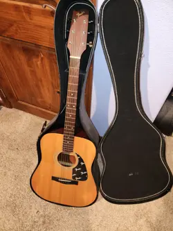 FENDER GEMINI II ACOUSTIC GUITAR WITH CASE