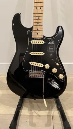 LIMITED-EDITION STRATOCASTER