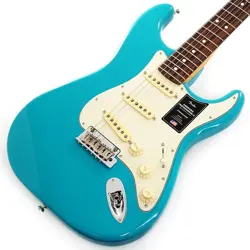 FENDER AMERICAN PROFESSIONAL II STRATOCASTER (MIAMI BLUE/)