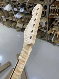 TIGER FLAME MAPLE 22 FRETS STRAT ELECTRIC GUITAR NECK FENDER STRAT GLOSS