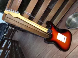 ULTRA STRATOCASTER PLUS