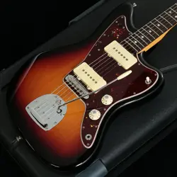 FENDER AMERICAN PROFESSIONAL II JAZZMASTER 3CS USED 2022 ALDER BODY W/HARD CASE
