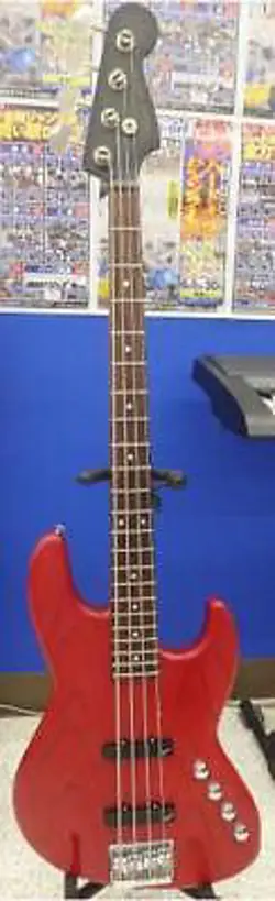 FENDER JAPAN JAZZ BASS TYPE JBR-1000