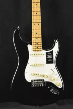 FENDER PLAYER II STRATOCASTER BLACK MAPLE FINGERBOARD