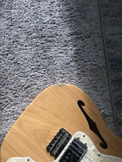 THINLINE SEMI HOLLOW