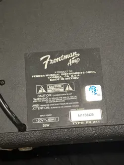 FENDER FRONTMAN REVERB GUITAR AMP 38 W 120V~60HZ TYPE PR 241 WORKING