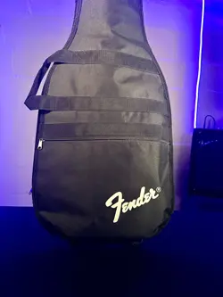 PRE-OWNED FENDER PADDED GIG BAG SOFT CASE FOR ELECTRIC GUITAR NO SHOULDER STRAP