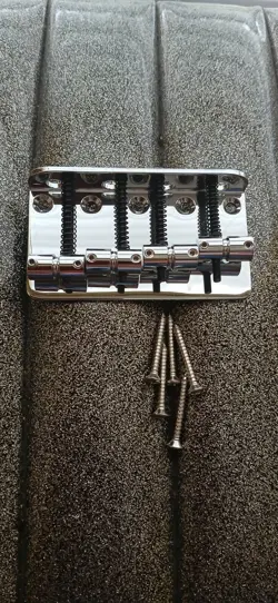 FENDER PLAYER II BASS GUITAR BRIDGE