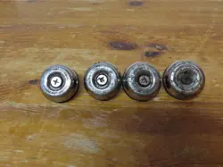 GUITAR AMPLIFIER FEET