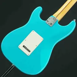 FENDER USED AMERICAN PROFESSIONAL II STRATOCASTER MIAMI BLUE/MAPLE SN.US22088829