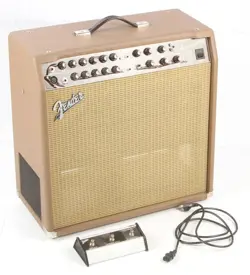FENDER ACOUSTASONIC 2X80W ELECTRIC GUITAR AMP