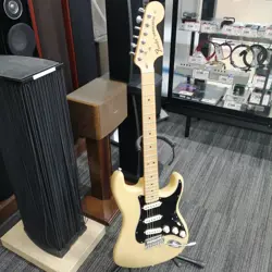 FENDER USA STRATOCASTER ELECTRIC GUITAR/STRATOCASTER