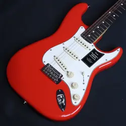 FENDER PLAYER II STRATOCASTER CORAL RED *OY258
