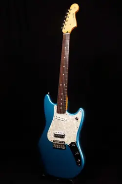 *NEW* FENDER MIJ LIMITED CYCLONE ROSEWOOD FB LAKE PLACID BLUE 3.5KG W/GB