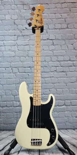 FENDER STANDARD PRECISION BASS 4 STRING OLYMPIC WHITE