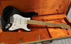 FENDER USA ERIC CLAPTON STRATOCASTER BLACKIE NO.MG605