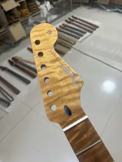 ROASTED FLAME MAPLE 22 FRETS STRAT ELECTRIC GUITAR NECK FENDER STRAT PART HANDLE