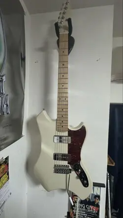 DAIKI TSUNETA FENDER SWINGER GUITAR P90S 2X ROCKING PEGS USED CONDITION