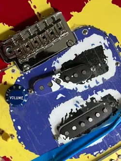SCREAMADELICA STRATOCASTER GUITAR