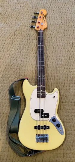 HIALEAH YELLOW. SEREK