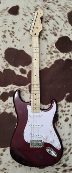 FENDER STRATOCASTER MIM BODY WINE RED