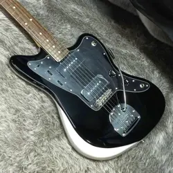 FENDER MADE IN JAPAN LIMITED STARMASTER RW BLACK