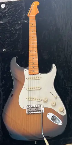 ERIC JOHNSON FENDER STRATOCASTER 2007 PERFECT UNUSED CONDITION!