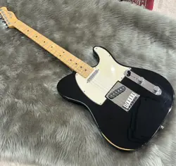 FENDERAMERICAN STANDARD TELECASTER W/HARD CASE USED