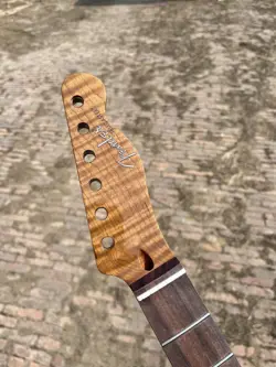 22FRET GLOSS ROSEWOOD ELECTRIC GUITAR NECK TL HANDLE ROASTED FLAME MAPLE FENDER