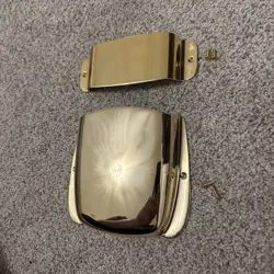 NEW OLD STOCK FENDER JAZZ BASS GOLD BRIDGE COVER PLATE PICKUP COVER