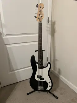 FENDER SQUIRE BASS GUITAR WITH HARD CASE AND EXTRA PICKGUARD