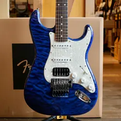 FENDER CUSTOM SHOP CUSTOM STRATOCASTER NOS 5A QUILT MAPLE TOP FLOYD ROSE MADE IN