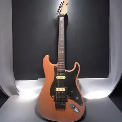 FENDER JAPAN ST80S SATSUMA3042 STRATOCASTER GUITAR WITH CASE & STAND, USED