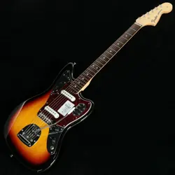 FENDER TRADITIONAL 60S JAGUAR 3-COLOR SUNBURST GUITAR